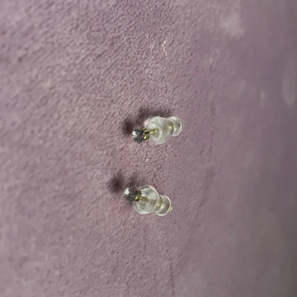 Gold earrings brand new
